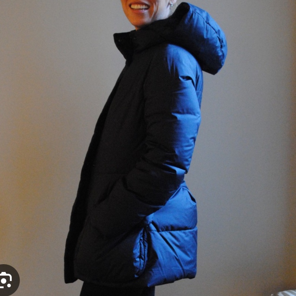 UNIQLO JWANDERSON Women's Blue Puffer Jacket - Picture 8 of 8